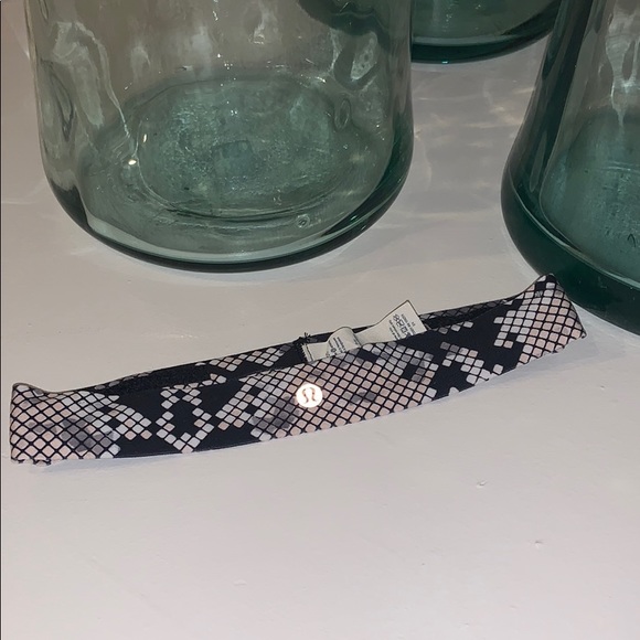 3 lululemon headbands - Picture 2 of 4